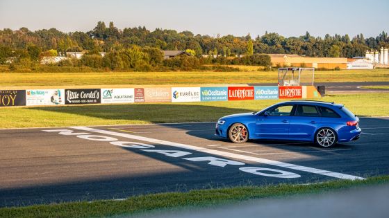 Gamme Audi Sport : une édition spéciale en bleu Nogaro pour les britanniques